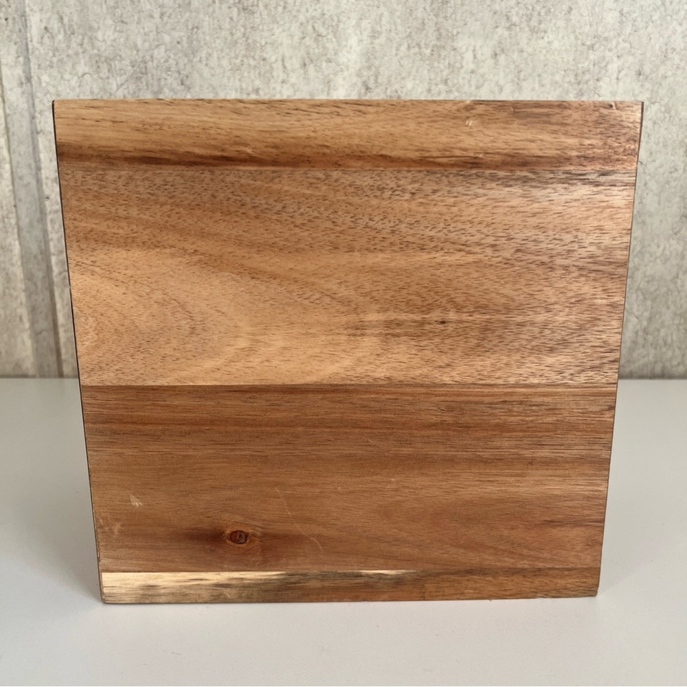 doTERRA Natural Wood Holder Organizer - Picture 5 of 9